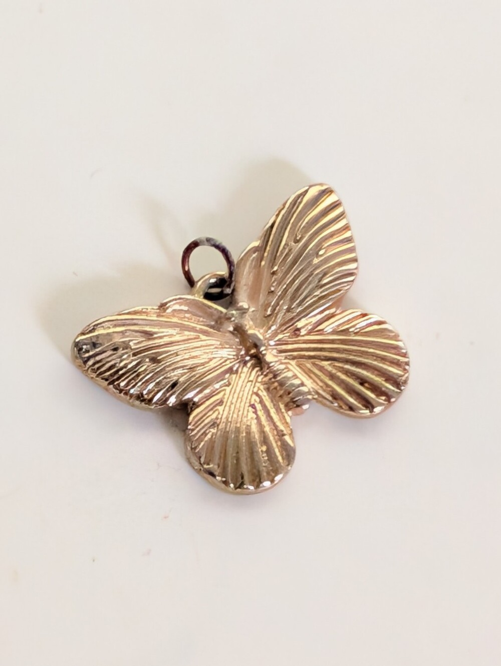 Vintage Y2K 2000s Textured Figural Gold Tone Butterfly Mini Pendant Charm